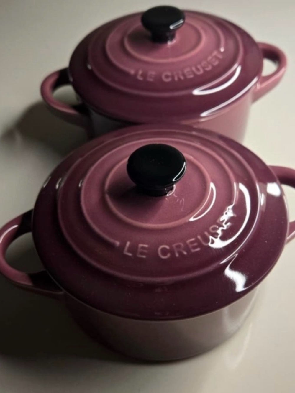 Le Creuset 10cm Mini Round Cocotte, Set of 2. Color fig.